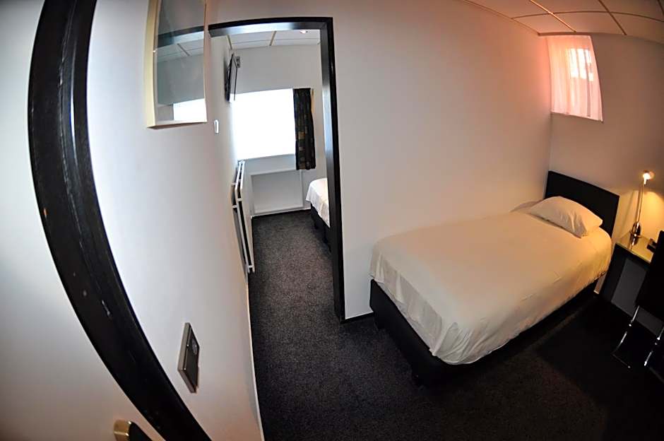 Budget Hotel Le Beau Rivage