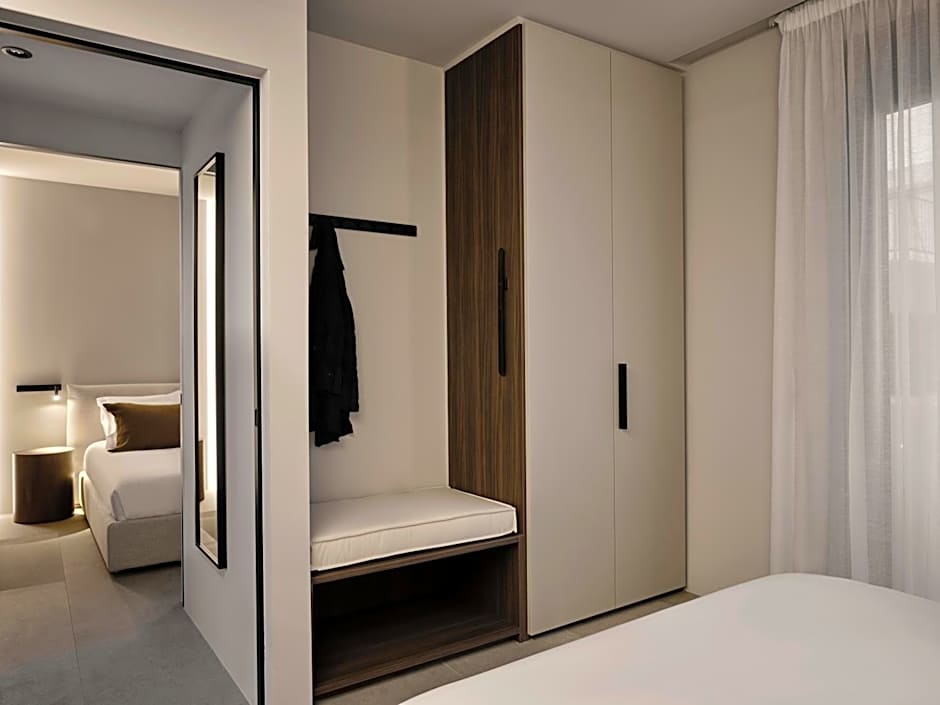 Bond Smart Living Suites