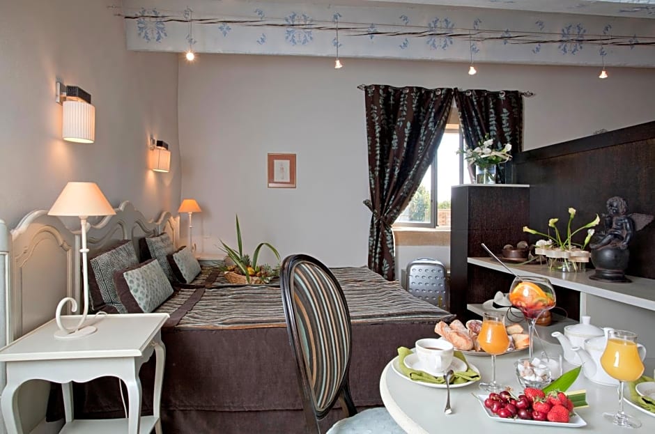Le Castellas Hotel & SPA - TERITORIA