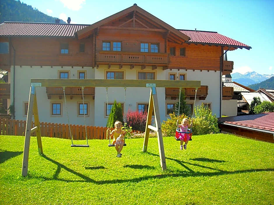Landhaus & Appartementhaus Haussteiner