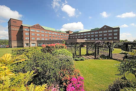 Golden Jubilee Conference Hotel