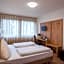 Hotel Leo
