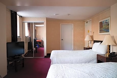 Queen Room with Two Queen Beds