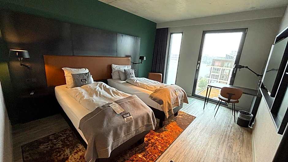 Holiday Inn - the niu, Fender Amsterdam By IHG