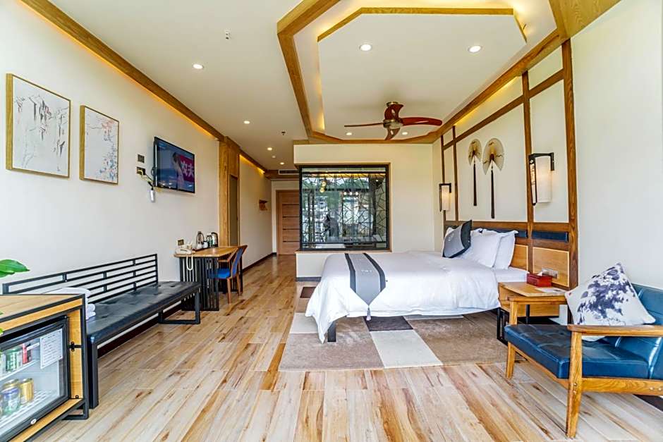 The Bamboo Leaf Yangshuo