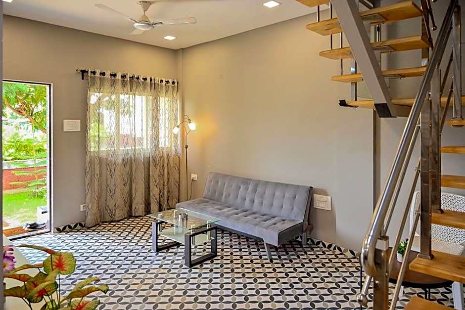 Hotel Sadhana Executive- Dapoli