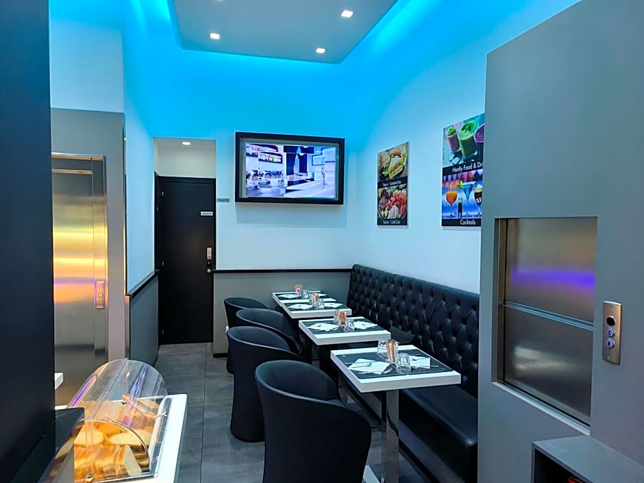 Trevi Contemporary Suite