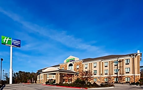 Holiday Inn Express & Suites Cleveland By IHG