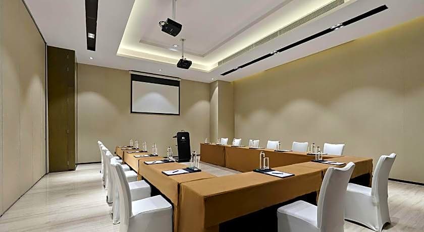 DoubleTree by Hilton Quzhou