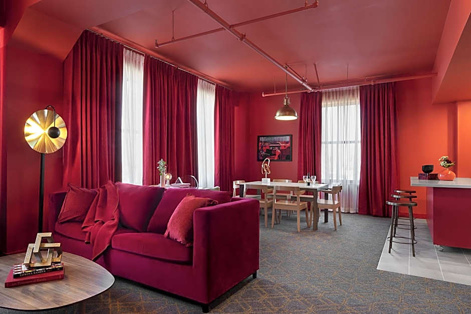 Angad Arts Hotel St. Louis, Tapestry Collection by Hilton