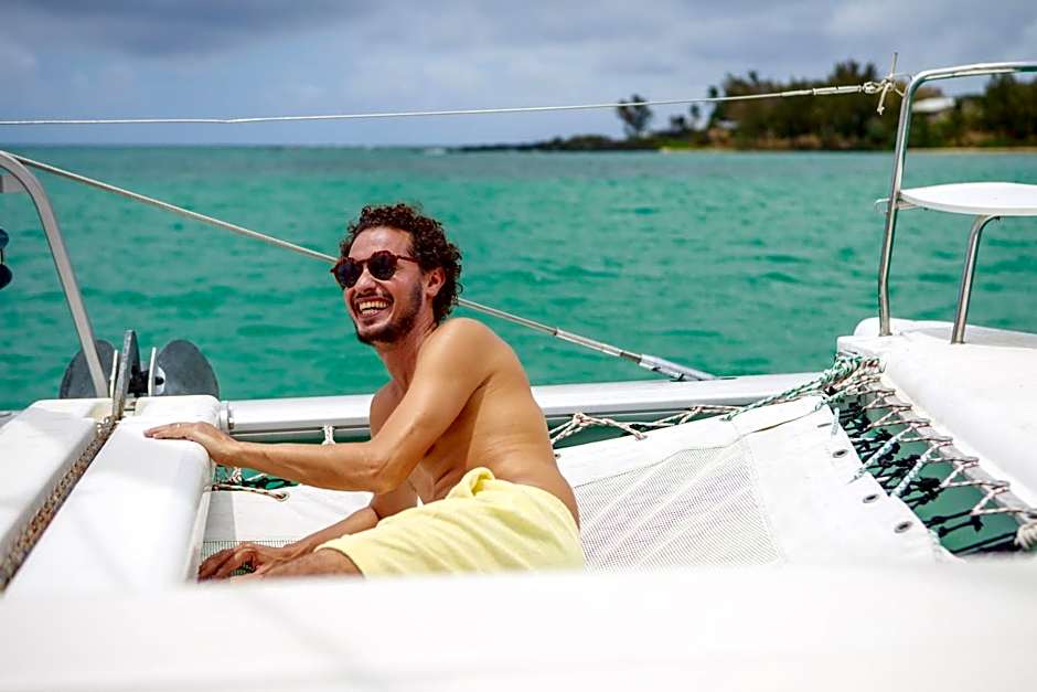 Lagoon Attitude (Adults Only)