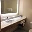 Holiday Inn Express and Suites Cedar Falls Waterloo By IHG