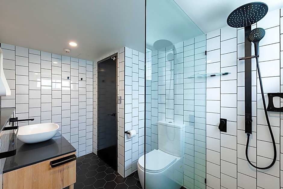 Bunk Surfers Paradise 18-35 Backpacker Hostel