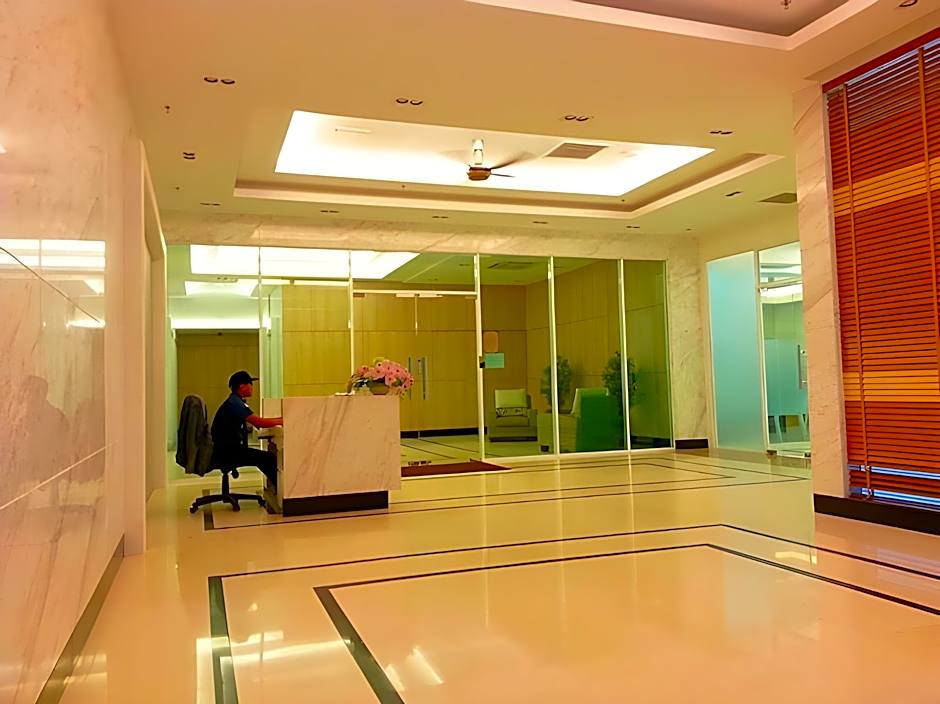 Merlene Suites at Mansion One (Formerly Known as Mansion One Suites)