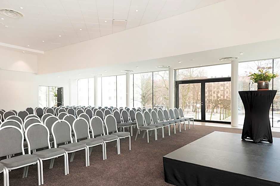 Elite Park Avenue Hotel