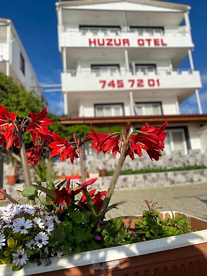 Huzur Hotel