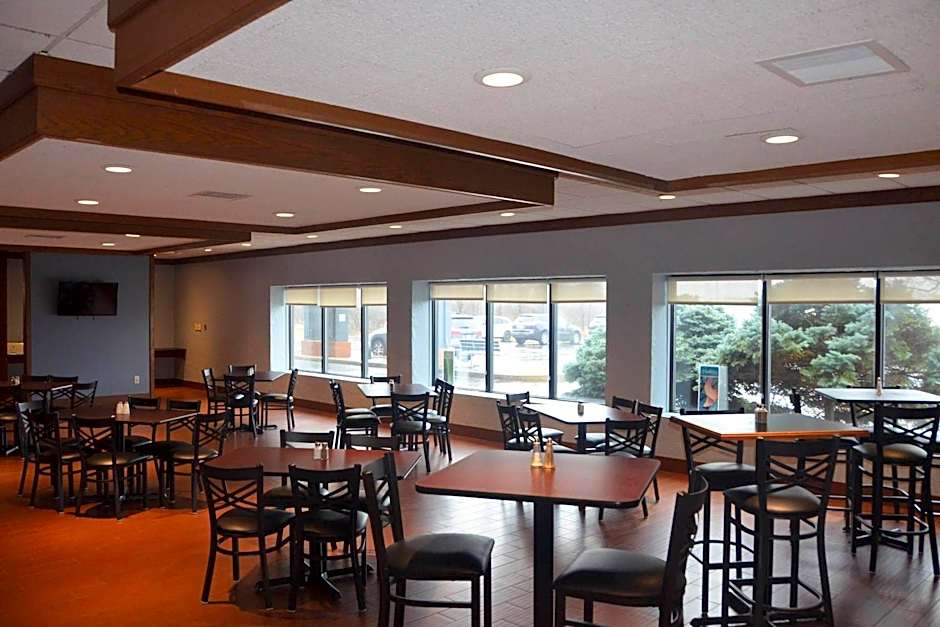 Quality Inn Perrysburg - Toledo South