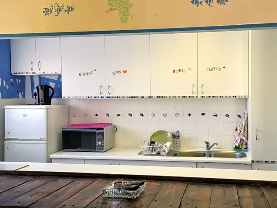 Sunset beach backpackers