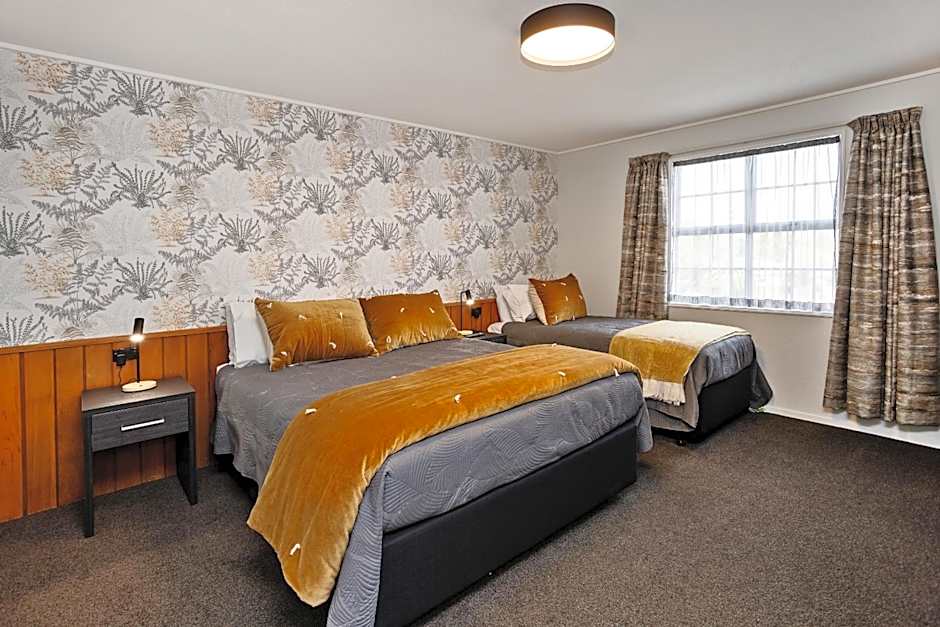 Balmoral Lodge Motel