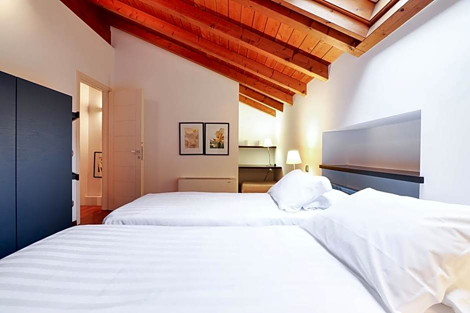 Nenè-Il Vicolo Apartments and Rooms