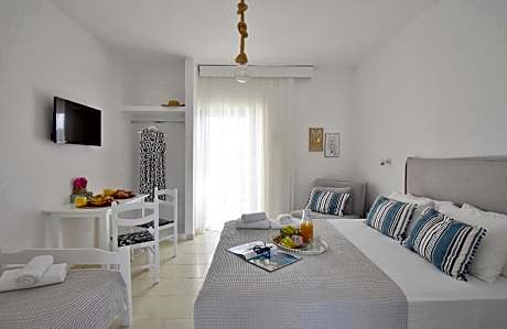 Classic Quadruple Room