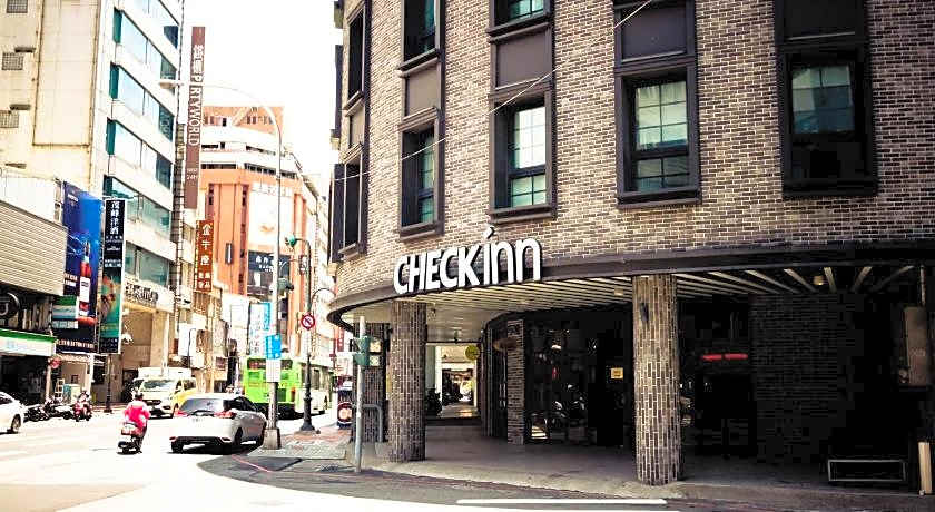 CHECK inn Taichung Ziyou
