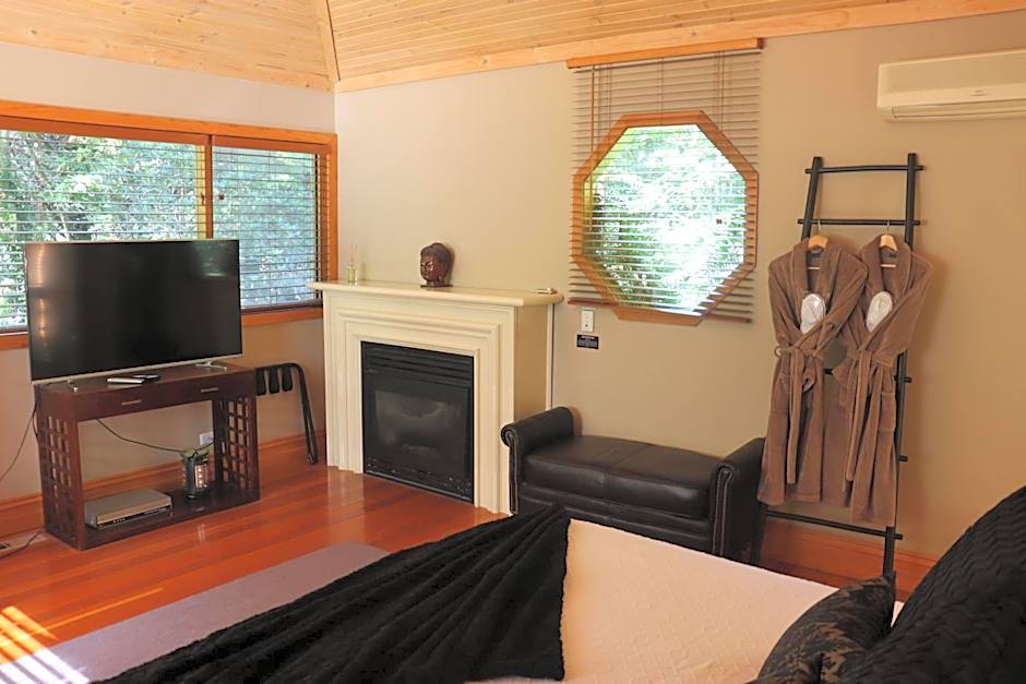 Linden Gardens Rainforest Retreat