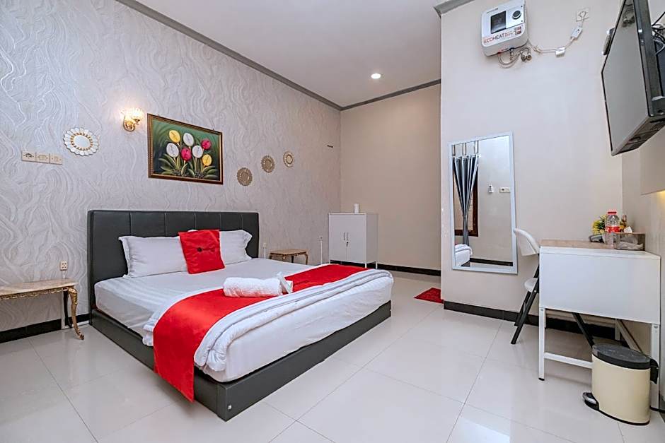 RedDoorz near Kampung Inggris Pare