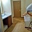 Country Inn & Suites by Radisson, Freeport, IL