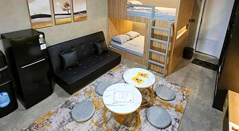 Golden Reindeer City Studio