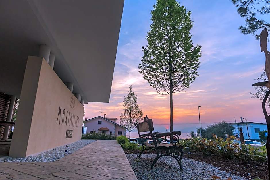 Hotel Maximilian