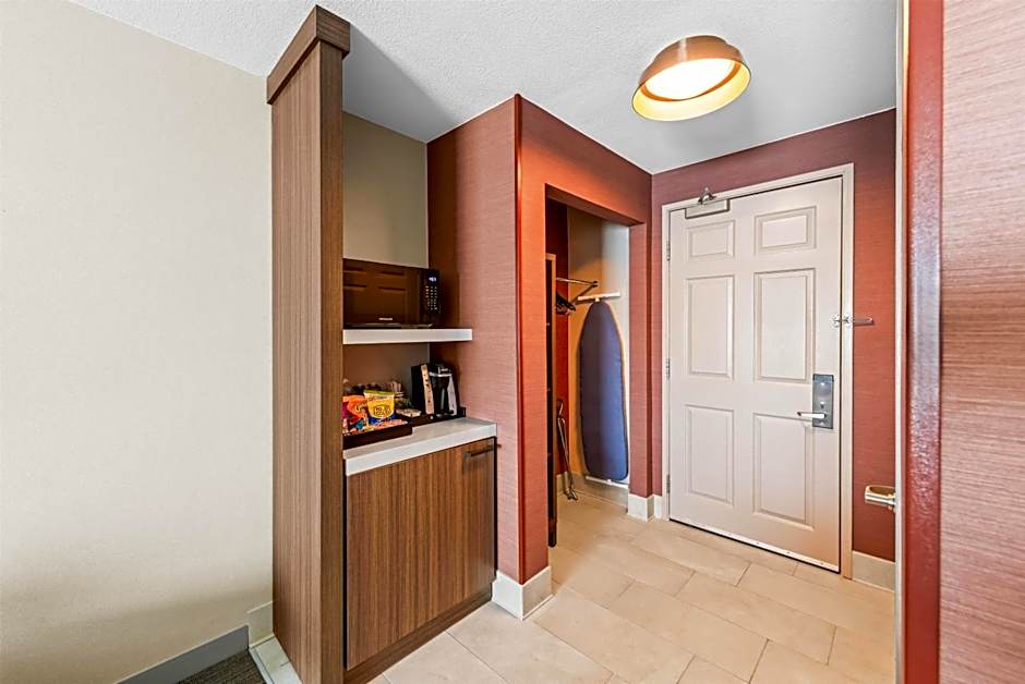 Hilton Garden Inn Overland Park