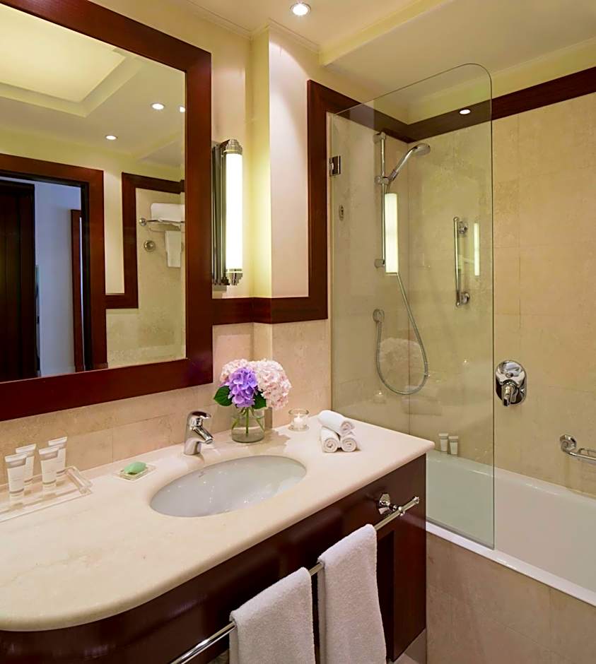 Starhotels Excelsior