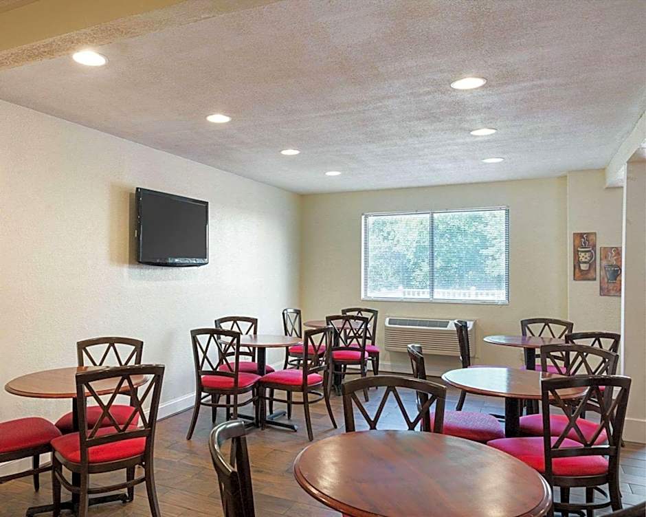 Remembrance Inn