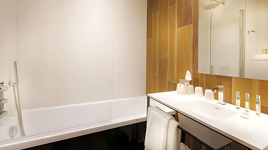 Hotel Acanthe - Boulogne Billancourt