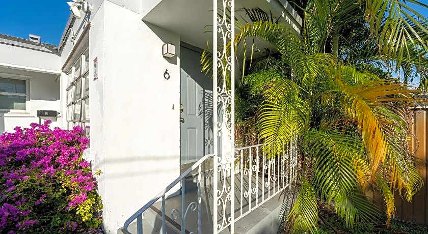 PRAIA Hotel Hollywood