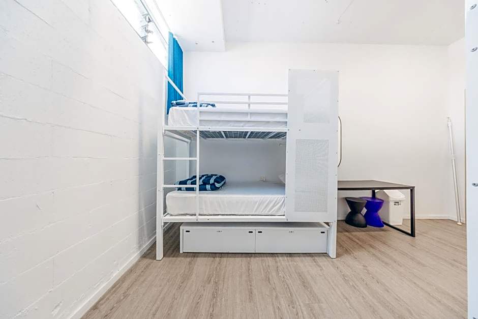 Maze Backpackers - Gold Coast
