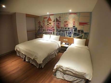 Triple Room
