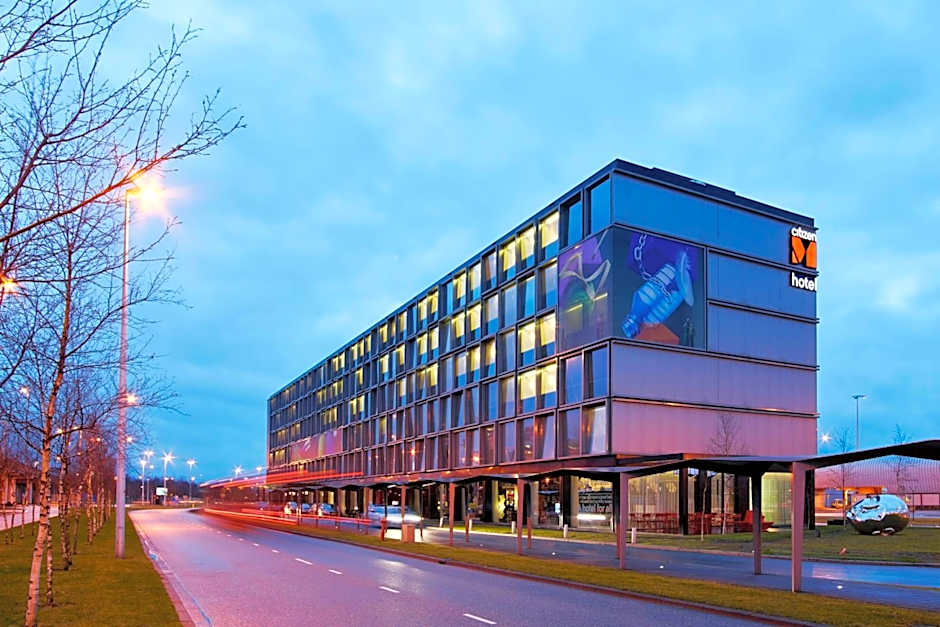 citizenM Schiphol Airport