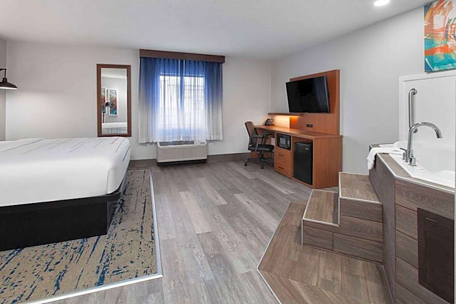 La Quinta Inn & Suites by Wyndham Wausau