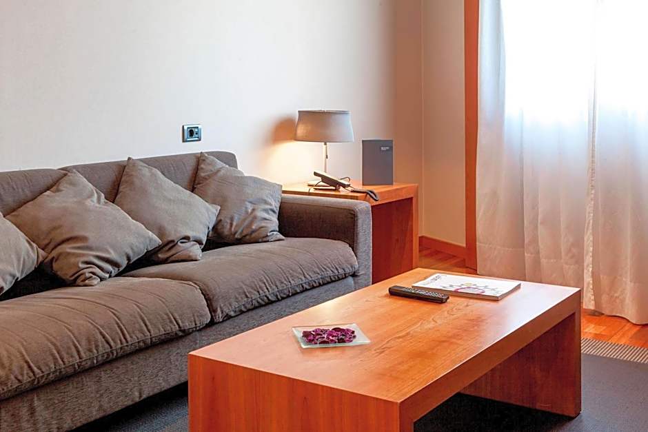 AC Hotel by Marriott Leon San Antonio