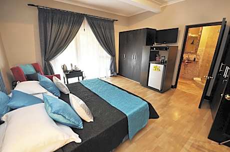 Double Room with Garden View