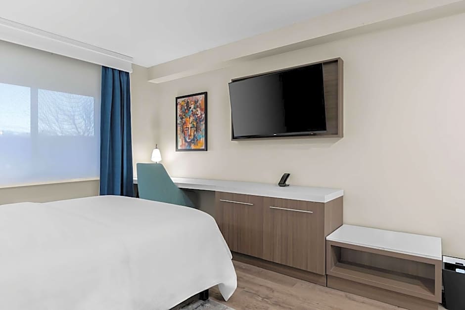 Latitude Suites Tinton Falls Eatontown - BW Premier Collection