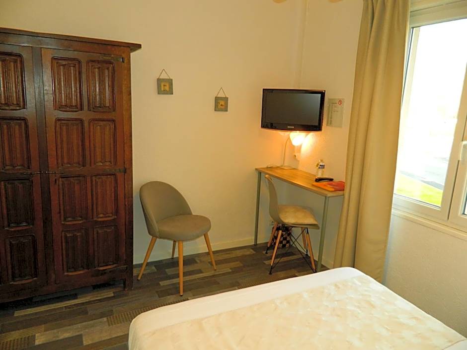 Logis Hostellerie du Neez Le Clos Gourmand