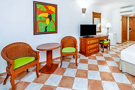 Garden View 1 King Bed