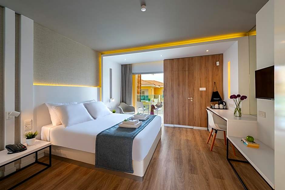 Malama Beach Holiday Village