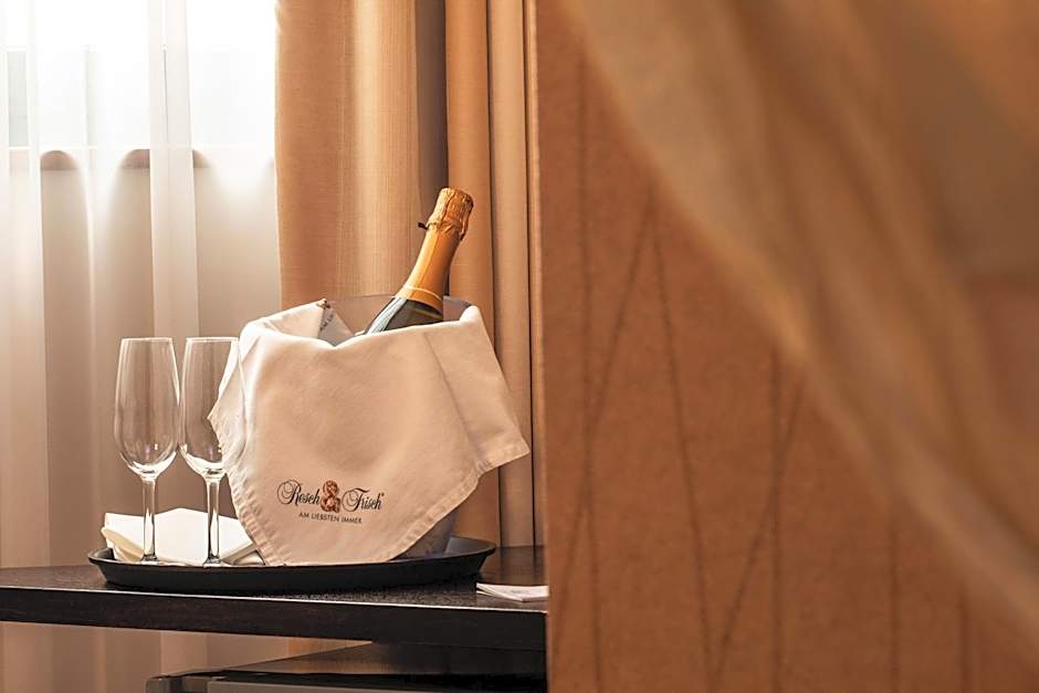 Welcome Hotel