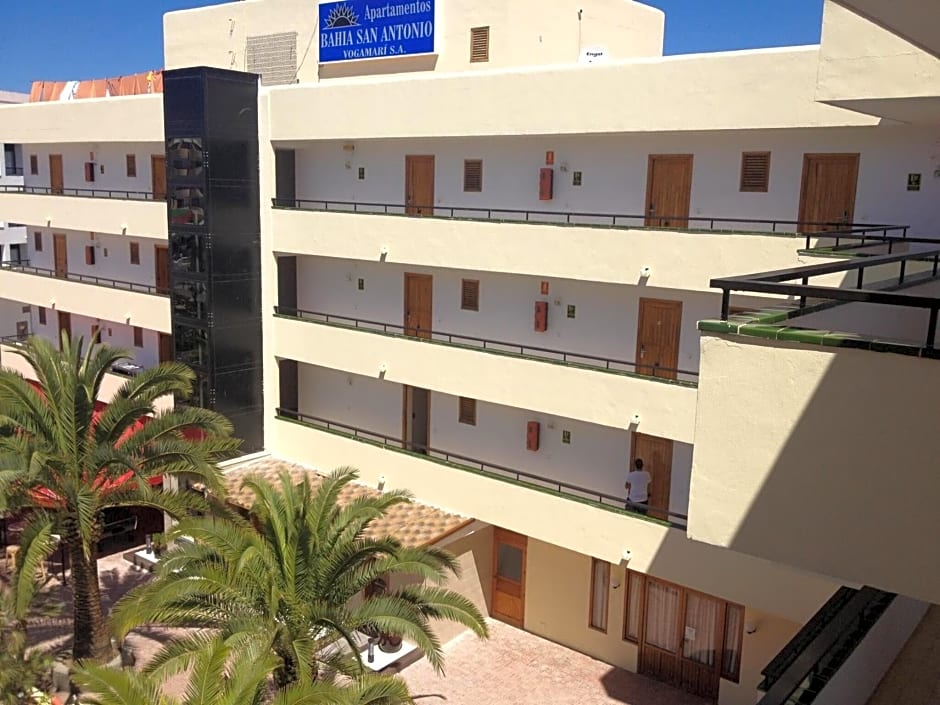 Bahia de San Antonio