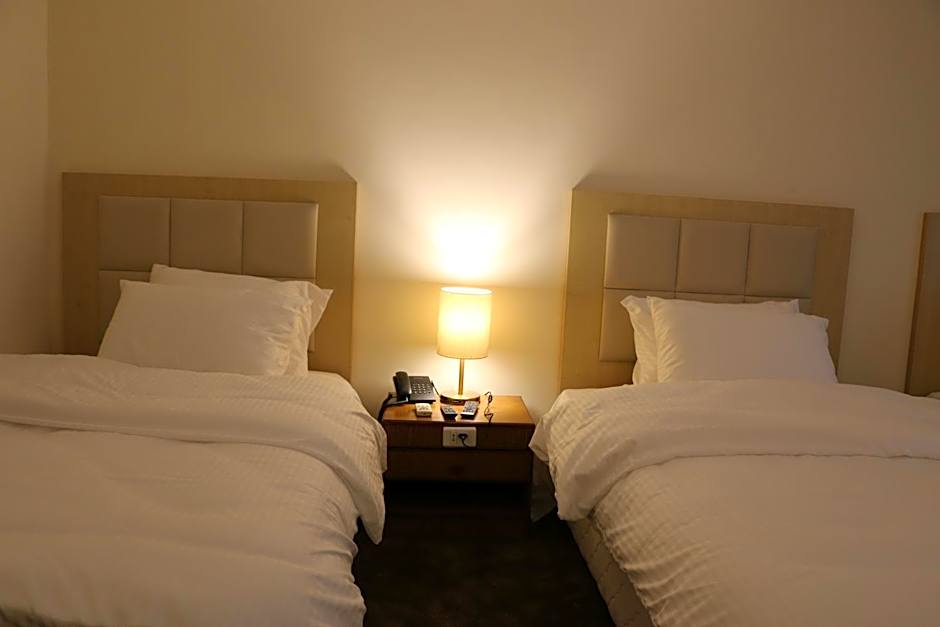 Silk Road Hotel