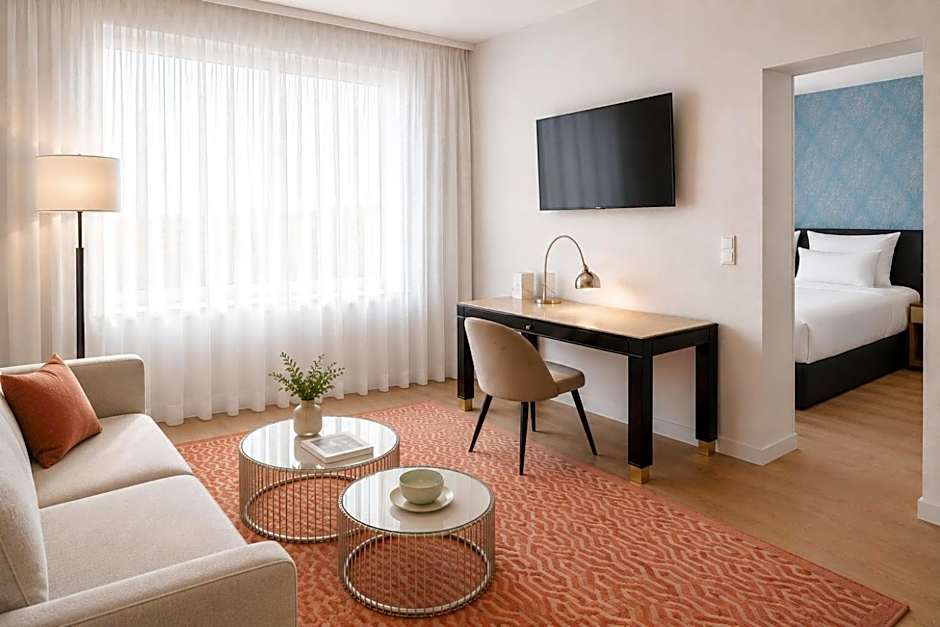 The Suite Garden Hotel